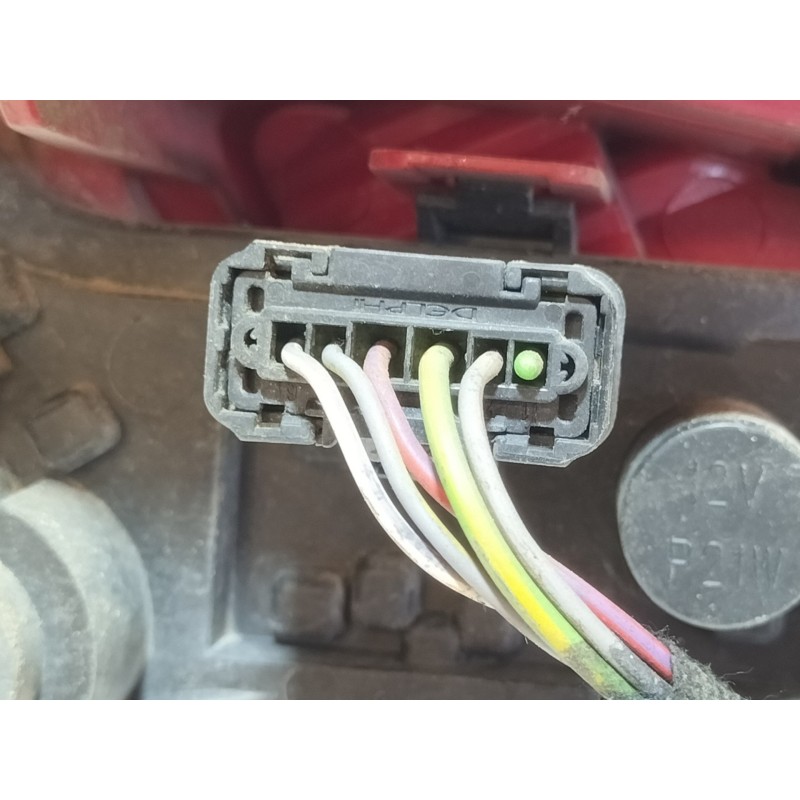 Recambio de piloto trasero derecho para citroën c4 coupe lx referencia OEM IAM 9646801677  