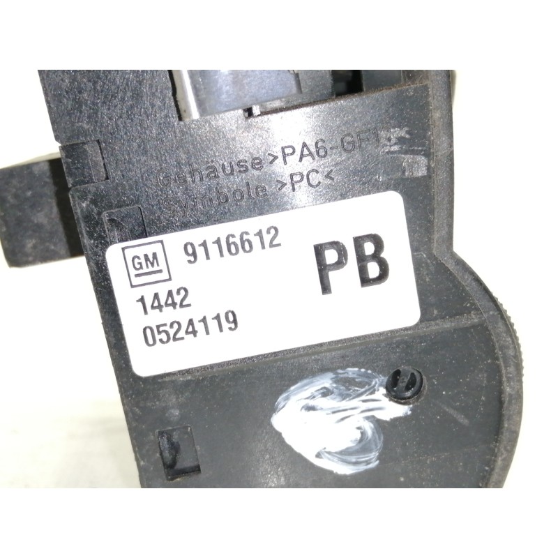 Recambio de mando luces para opel corsa c club referencia OEM IAM 9116612  