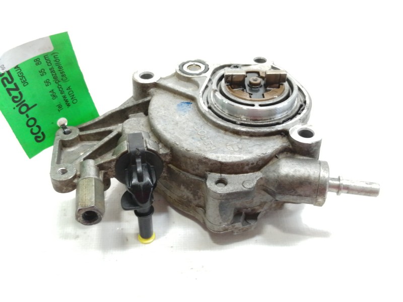 Recambio de depresor freno / bomba vacio para land rover freelander (lr2) td4 xs referencia OEM IAM D171B1A  