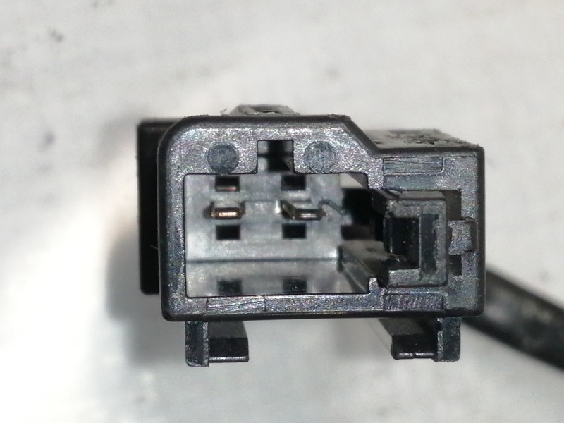 Recambio de parasol izquierdo para volkswagen touareg (7l6) v6 tdi referencia OEM IAM 7L6857551AQ  