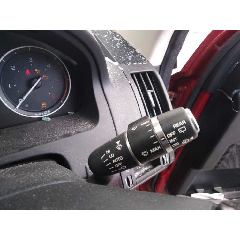 Recambio de mando limpia para land rover freelander (lr2) td4 xs referencia OEM IAM BJ323F973BB  