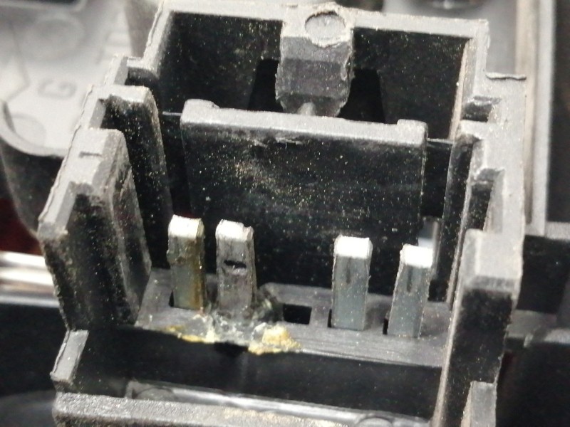 Recambio de piloto trasero izquierdo para renault laguna ii (bg0) authentique referencia OEM IAM   