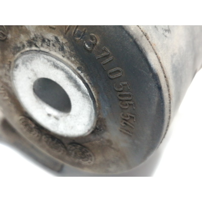 Recambio de brazo suspension inferior trasero izquierdo para volkswagen touareg (7l6) v6 tdi referencia OEM IAM 7L0505541  