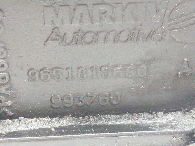 Recambio de tapa balancines para citroën c4 berlina lx referencia OEM IAM 9651815680  