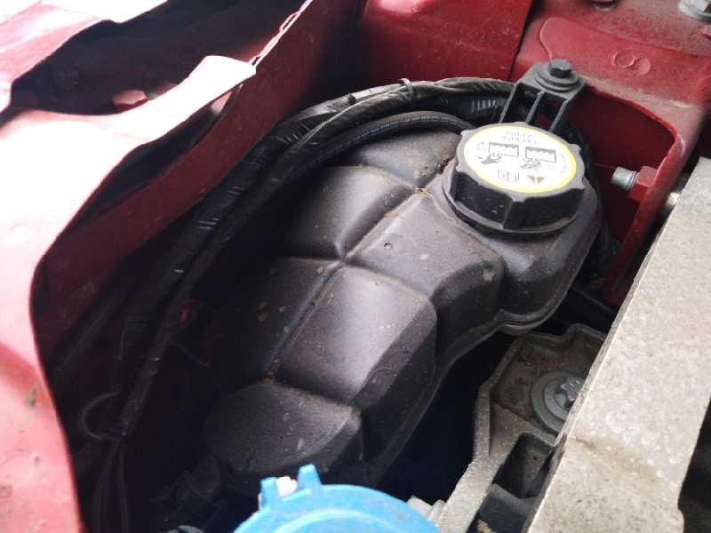 Recambio de deposito expansion para land rover freelander (lr2) td4 xs referencia OEM IAM 6G918K218D2L4A  