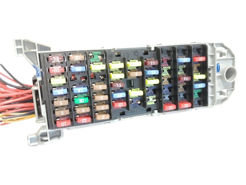 Recambio de caja reles / fusibles para opel meriva cosmo referencia OEM IAM 93363136  