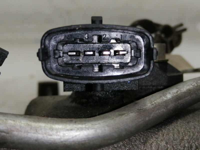 Recambio de colector admision para suzuki sx4 rw (ey) glx referencia OEM IAM 55192747  