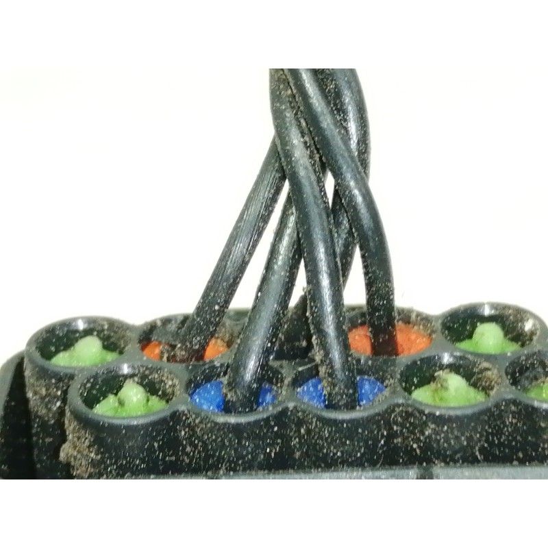 Recambio de cerradura puerta trasera derecha para land rover freelander (lr2) td4 xs referencia OEM IAM 7H5A26412AC  