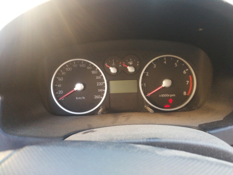 Recambio de cuadro instrumentos para hyundai coupe (gk) 1.6 16v cat referencia OEM IAM 940132C220 200575600H 