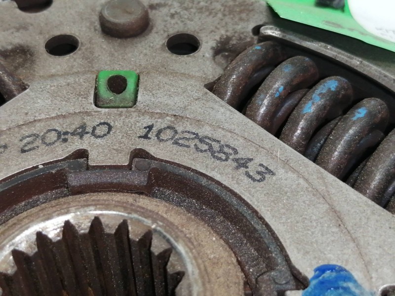 Recambio de kit embrague para fiat linea (110) dynamic referencia OEM IAM 1025843  