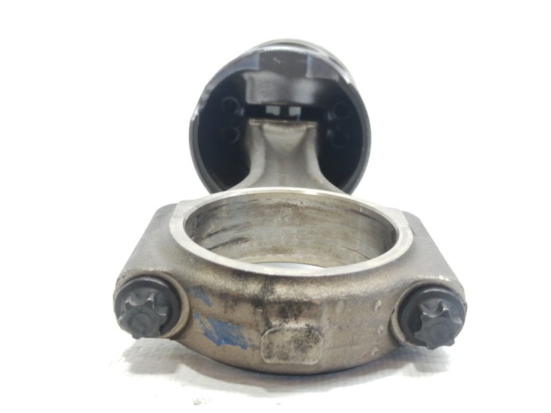 Recambio de piston para land rover freelander (lr2) td4 xs referencia OEM IAM 9688245380  