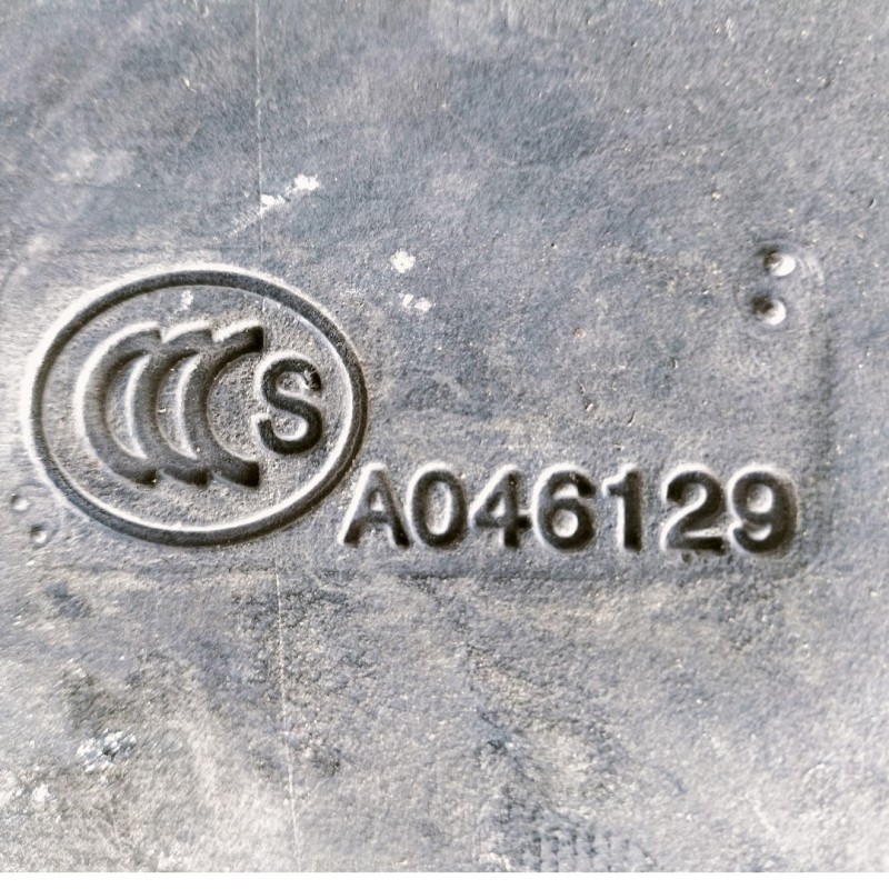 Recambio de deposito combustible para cupra ateca 2.0tsi 4drive referencia OEM IAM 5Q0201020KF A046129 / 5Q0201135EH 5Q020103 / 