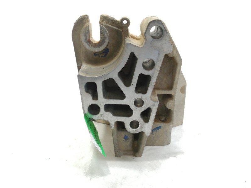 Recambio de soporte motor derecho para land rover freelander (lr2) td4 xs referencia OEM IAM 9682877580  