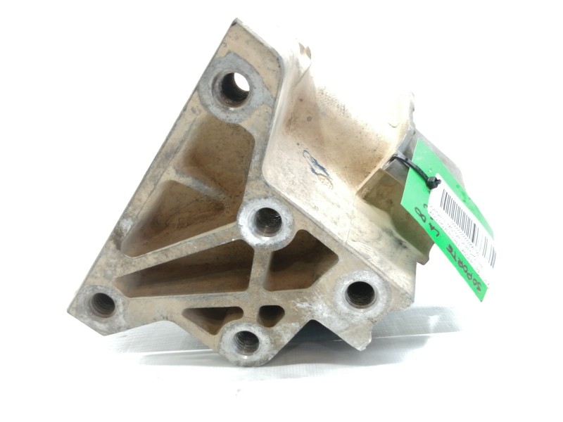 Recambio de soporte motor derecho para land rover freelander (lr2) td4 xs referencia OEM IAM 9682877580  
