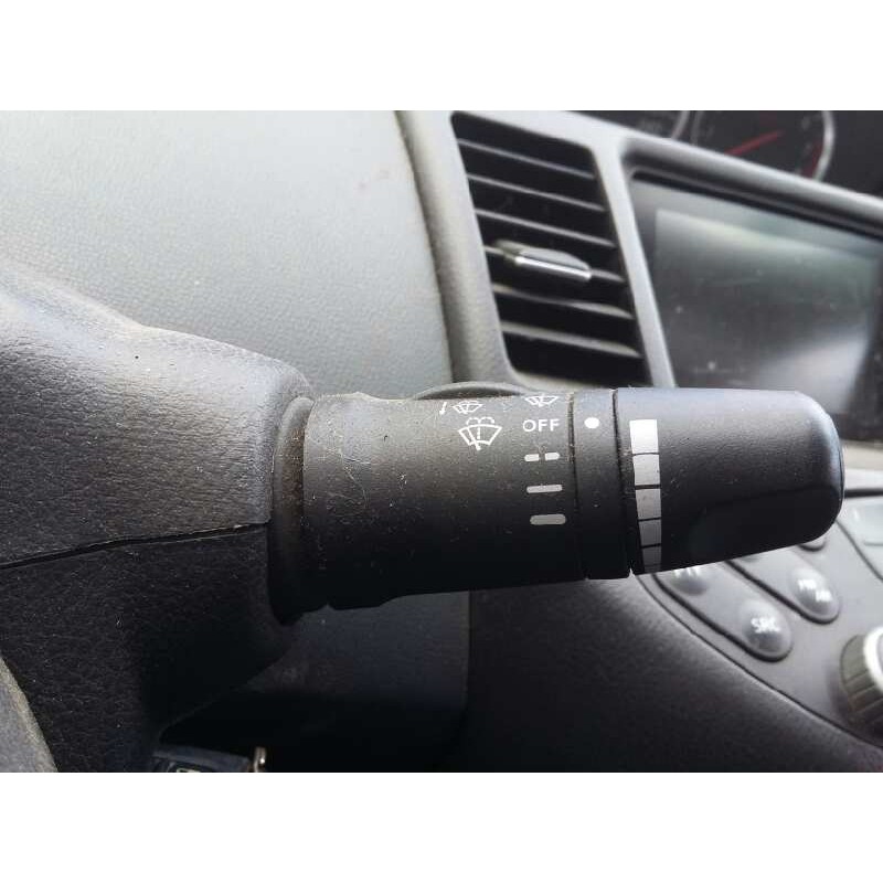 Recambio de mando limpia para nissan primera berlina (p12) acenta referencia OEM IAM 25260AV710  