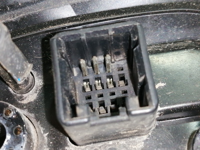 Recambio de retrovisor izquierdo para hyundai coupe (gk) 1.6 16v cat referencia OEM IAM 012283 012284 