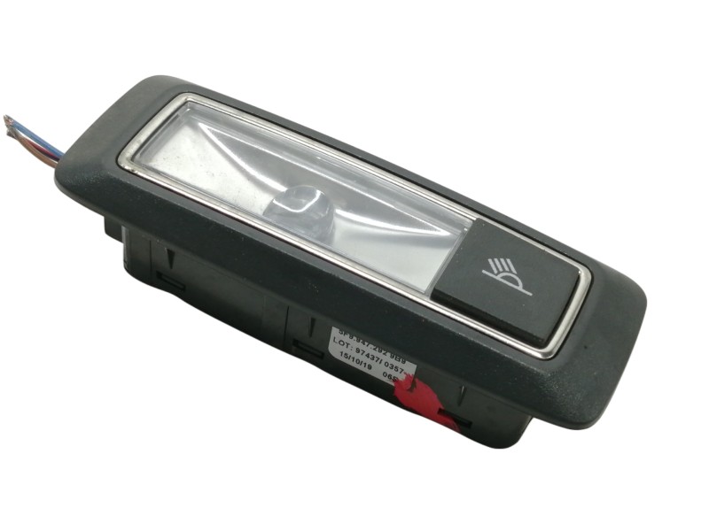 Recambio de luz interior para cupra ateca 2.0tsi 4drive referencia OEM IAM 5F99472929B9  