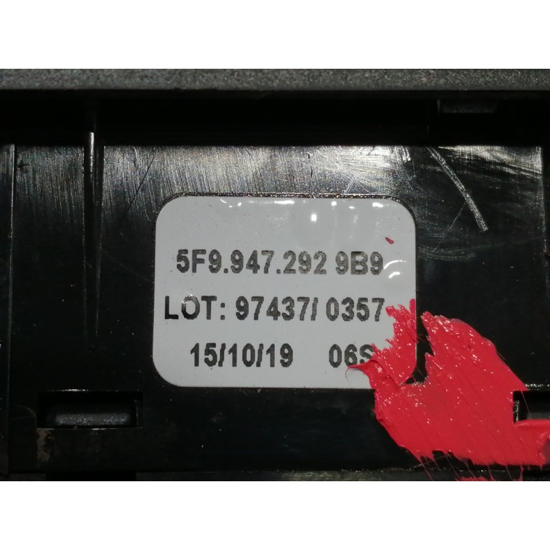 Recambio de luz interior para cupra ateca 2.0tsi 4drive referencia OEM IAM 5F99472929B9  