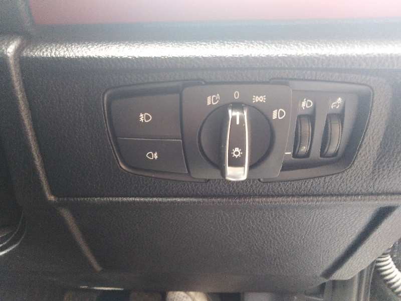 Recambio de mando luces para bmw serie 1 lim. (f20) 114d referencia OEM IAM 9265305  