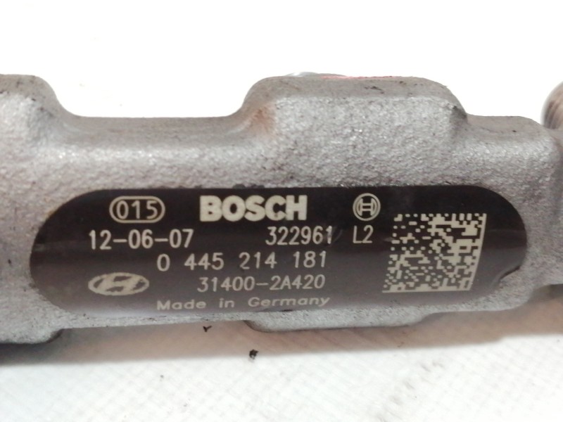 Recambio de rampa inyectora para hyundai i40 style blue referencia OEM IAM 314002A420  