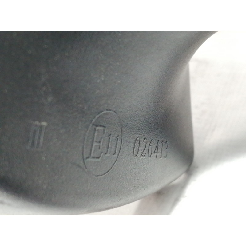 Recambio de retrovisor izquierdo para fiat punto berl. (176) 55 s referencia OEM IAM 026413  