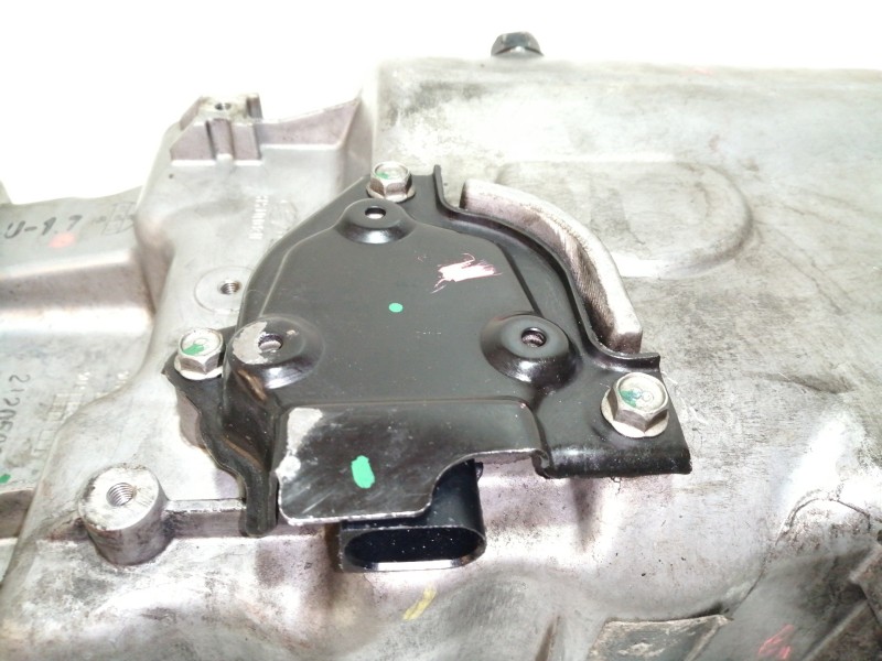 Recambio de carter para hyundai i40 style blue referencia OEM IAM   