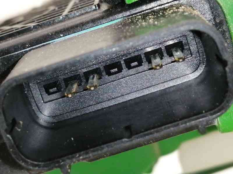 Recambio de cerradura puerta delantera izquierda para hyundai i40 style blue referencia OEM IAM 813103Z000  