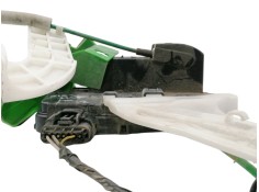 Recambio de cerradura puerta trasera izquierda para hyundai i40 style blue referencia OEM IAM 814103Z000   2