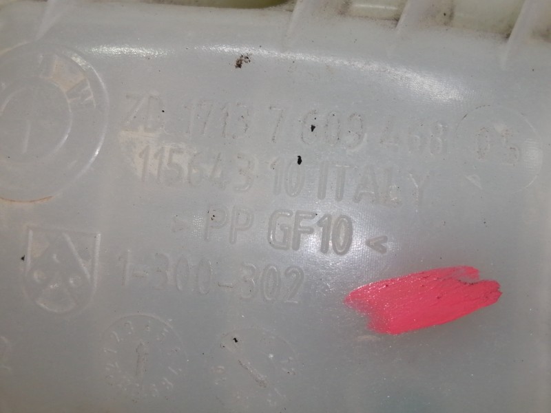 Recambio de deposito expansion para bmw serie 1 lim. (f20) 114d referencia OEM IAM 17137609468  