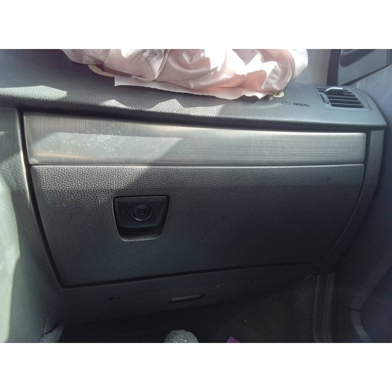 Recambio de guantera para volvo xc90 d5 kinetic (5 asientos) (136kw) referencia OEM IAM 3409563 3409421 