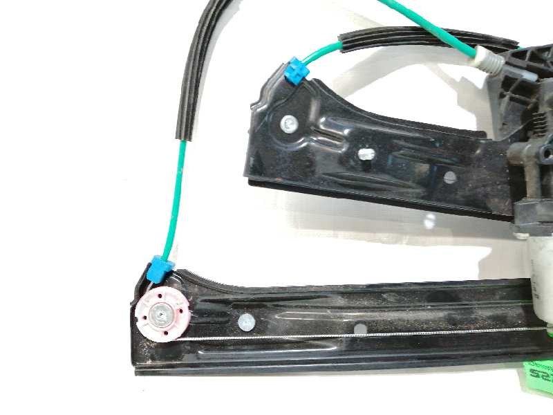Recambio de elevalunas delantero derecho para bmw serie 1 lim. (f20) 114d referencia OEM IAM 71015003 5000966 