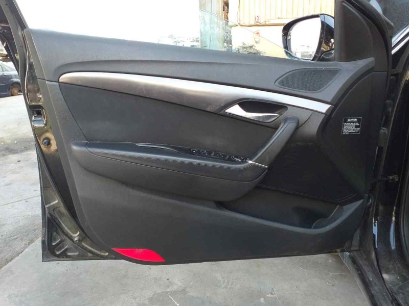 Recambio de guarnecido puerta delantera izquierda para hyundai i40 style blue referencia OEM IAM 823303Z000  