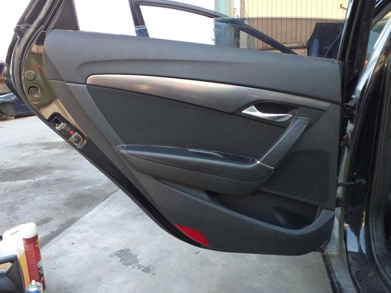 Recambio de guarnecido puerta trasera izquierda para hyundai i40 style blue referencia OEM IAM 833033ZAM0 833153Z000 833303Z000