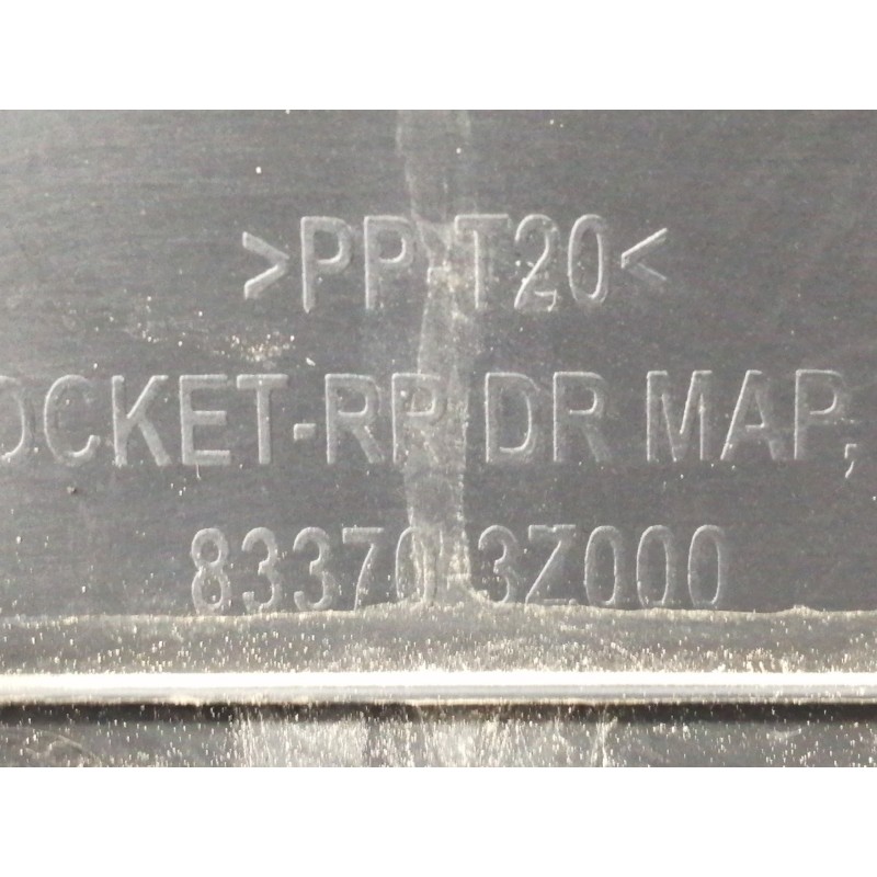 Recambio de guarnecido puerta trasera izquierda para hyundai i40 style blue referencia OEM IAM 833033ZAM0 833153Z000 833303Z000