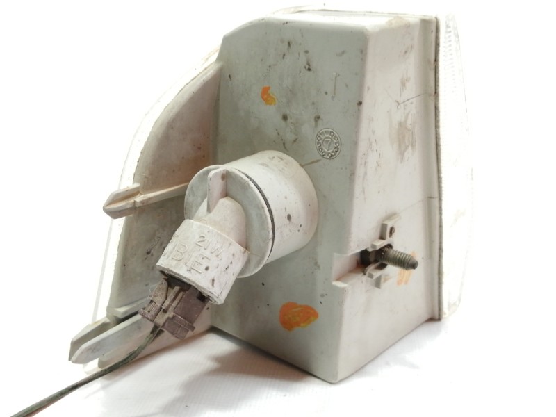 Recambio de piloto delantero izquierdo para citroën bx berlina 1.8 turbodiesel referencia OEM IAM   