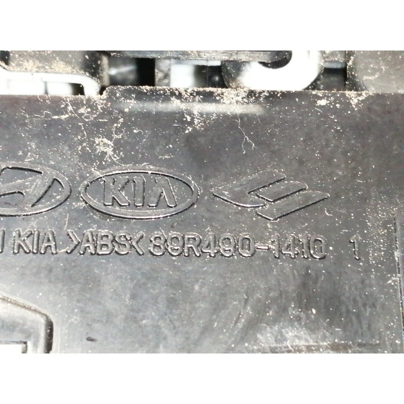 Recambio de mando elevalunas delantero izquierdo para hyundai i40 style blue referencia OEM IAM 935703Z000  