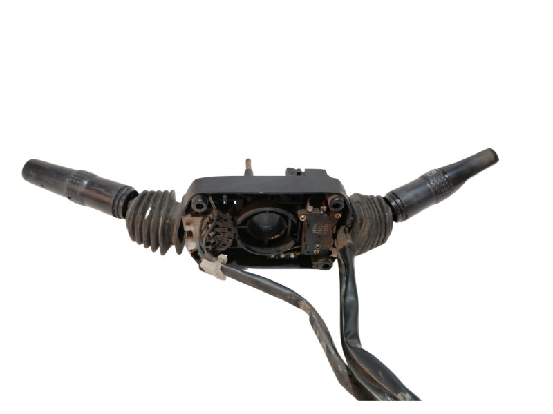 Recambio de mando multifuncion para ssangyong musso 2.3 d referencia OEM IAM 610W0017  