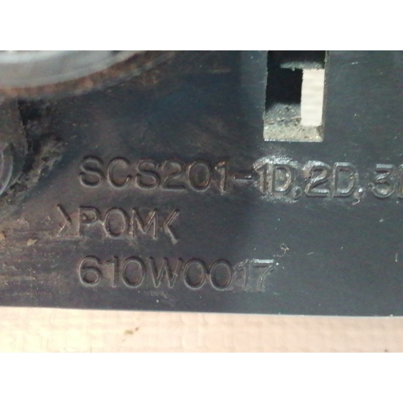 Recambio de mando multifuncion para ssangyong musso 2.3 d referencia OEM IAM 610W0017  