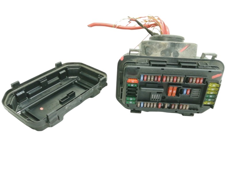 Recambio de caja reles / fusibles para bmw serie 1 lim. (f20) 114d referencia OEM IAM 61149224872  