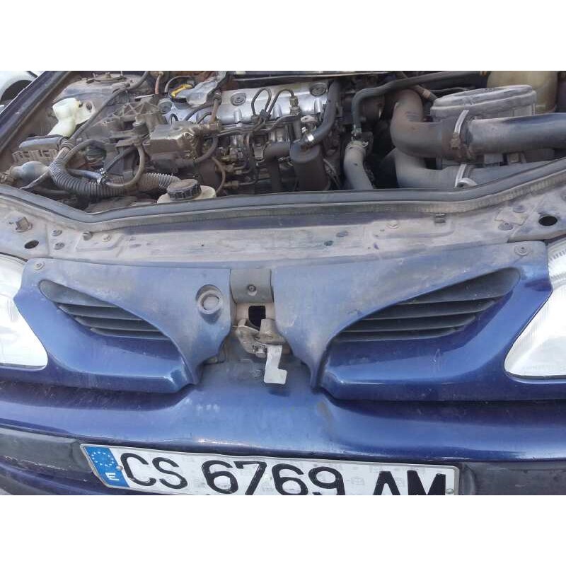 Recambio de rejilla delantera para renault megane i classic (la0) 1.9 dti alize referencia OEM IAM 7700834201  