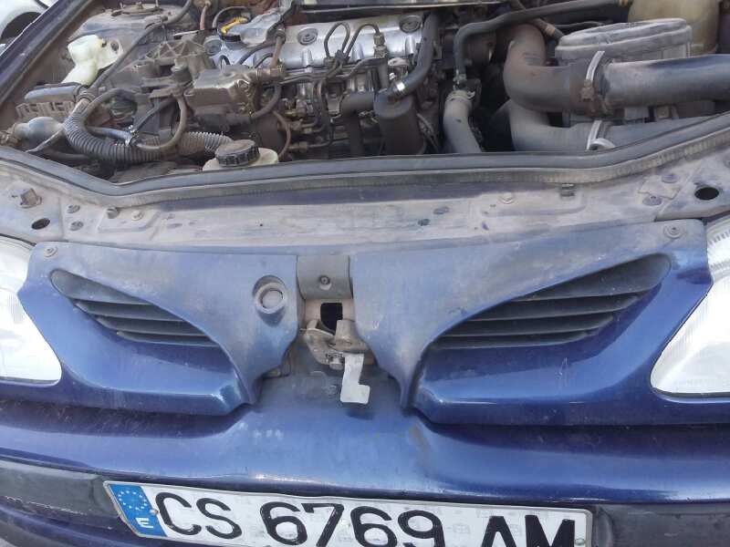 Recambio de rejilla delantera para renault megane i classic (la0) 1.9 dti alize referencia OEM IAM 7700834201  