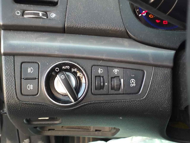 Recambio de mando luces para hyundai i40 style blue referencia OEM IAM   