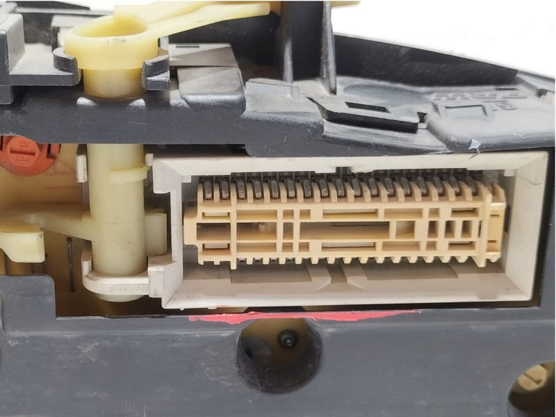 Recambio de cuadro instrumentos para opel zafira a elegance referencia OEM IAM 09228762ER  