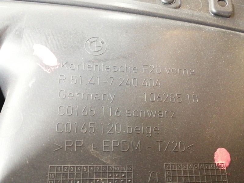 Recambio de guarnecido puerta delantera derecha para bmw serie 1 lim. (f20) 114d referencia OEM IAM R51417240404  