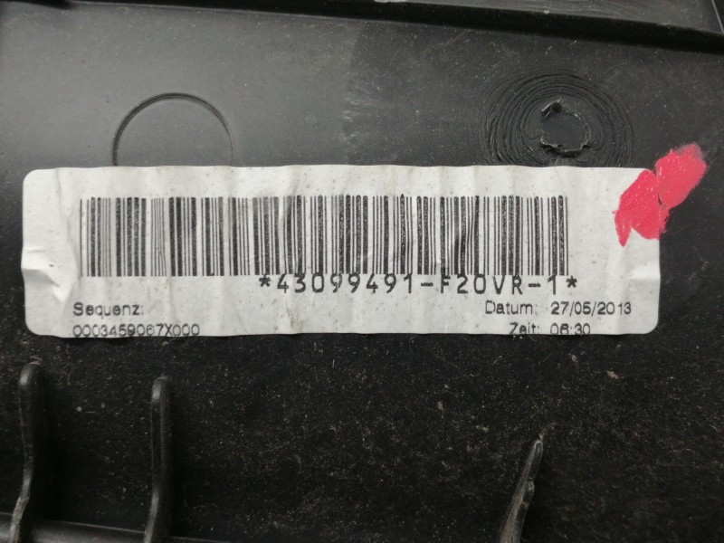 Recambio de guarnecido puerta delantera derecha para bmw serie 1 lim. (f20) 114d referencia OEM IAM R51417240404  