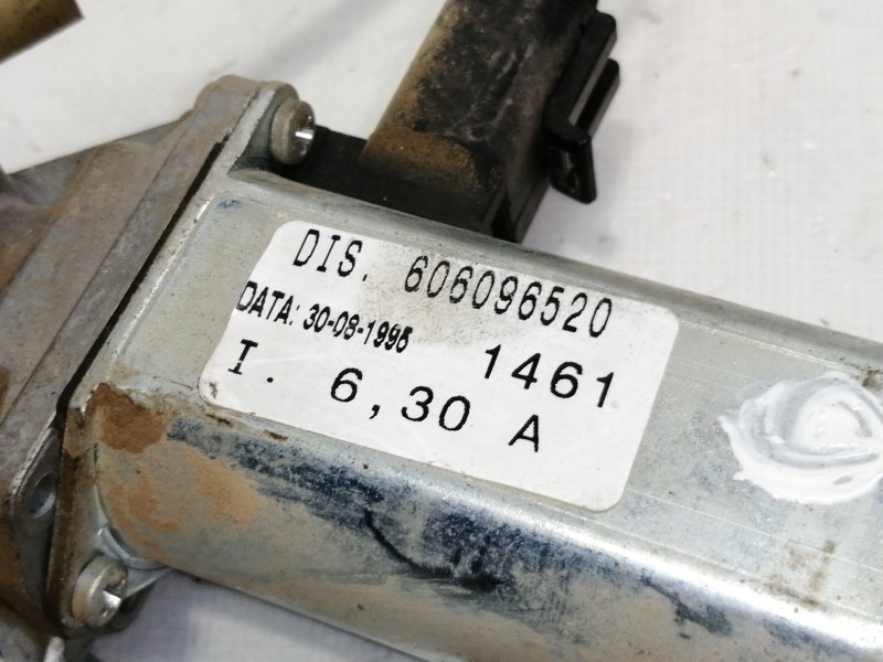 Recambio de elevalunas delantero derecho para alfa romeo 146 td referencia OEM IAM 606096520  