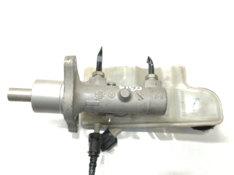 Recambio de bomba freno para ford focus lim. (cb4) trend referencia OEM IAM 03350891031  