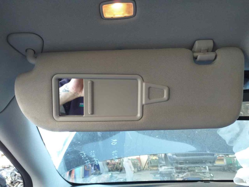 Recambio de parasol izquierdo para hyundai i40 style blue referencia OEM IAM   