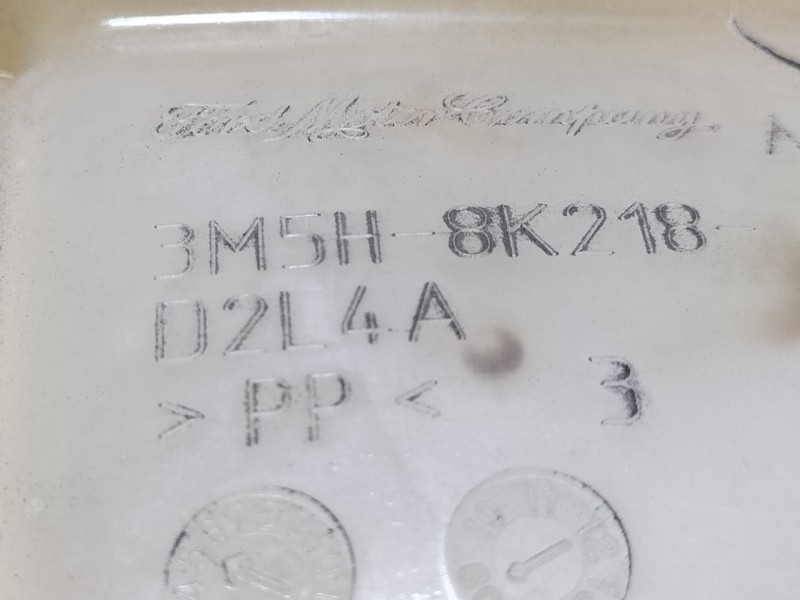 Recambio de deposito expansion para ford focus lim. (cb4) trend referencia OEM IAM 3M5H8K218  