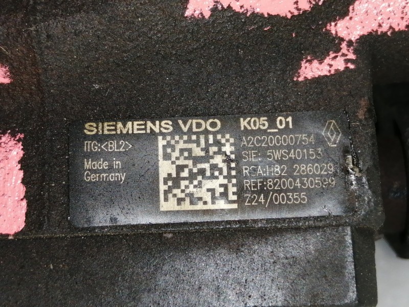 Recambio de bomba inyeccion para renault megane ii familiar authentique referencia OEM IAM 8200430599  